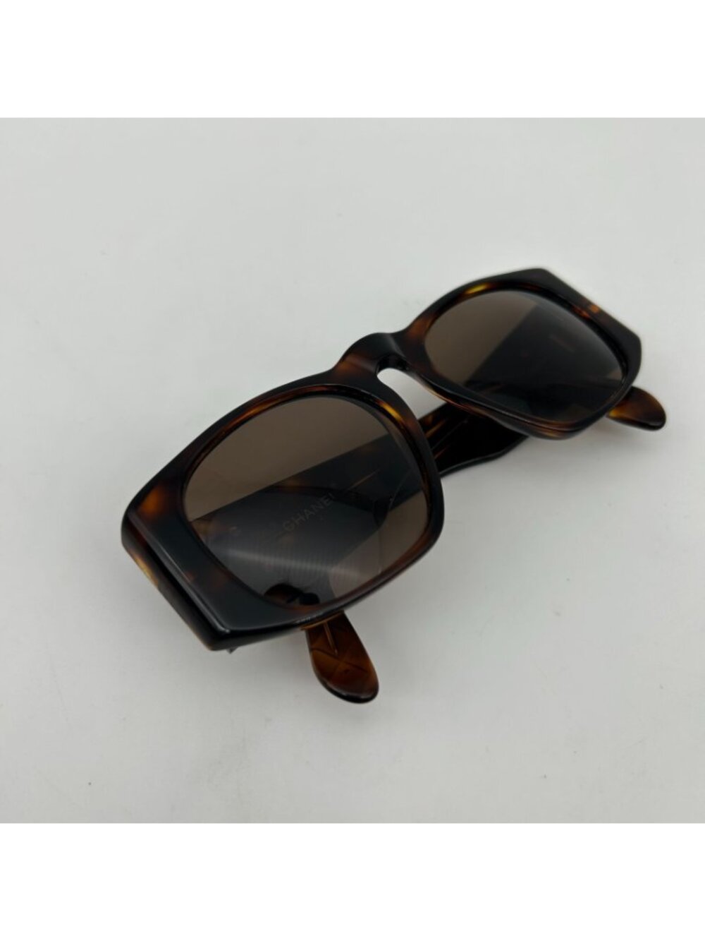 Chanel Vintage Quilted CC Logo Marble Brown Gold Acetate Sunglasses Eyewear - Picture 11 of 11